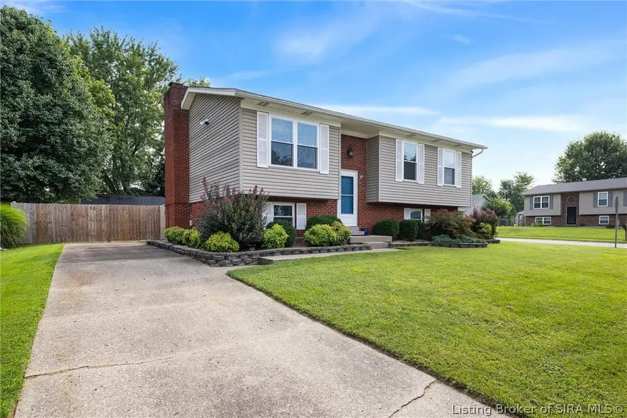 4600 Scott Drive, Jeffersonville, IN 47130 - #2