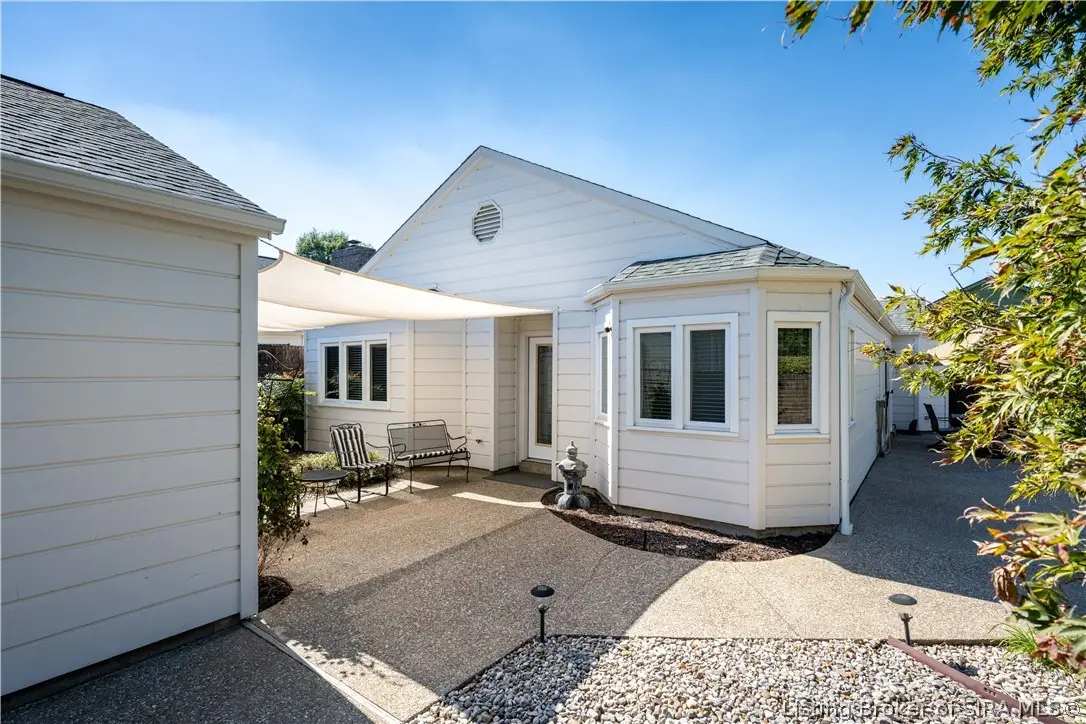 38 Abby Chase, Jeffersonville, IN 47130 - #1