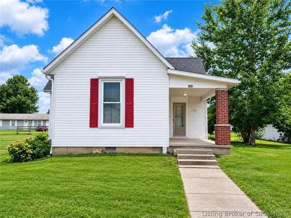 929 S Main Street, Scottsburg, IN 47170