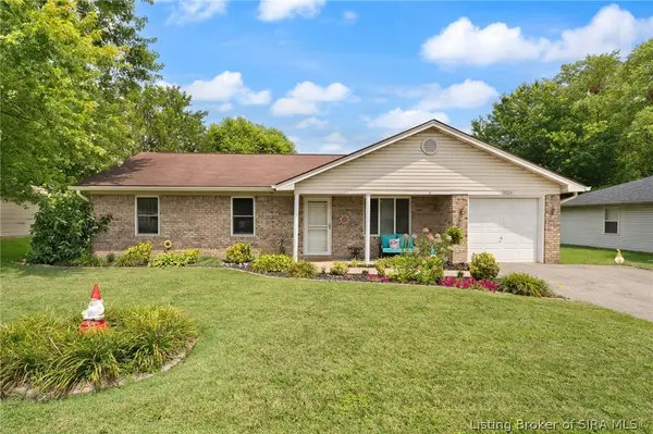 3024 Clearstream Way, Jeffersonville, IN 47130