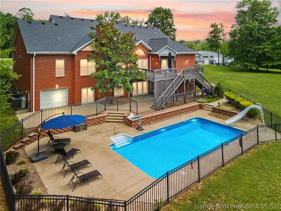 3815 Wagner Drive, Floyds Knobs, IN 47119 - #2