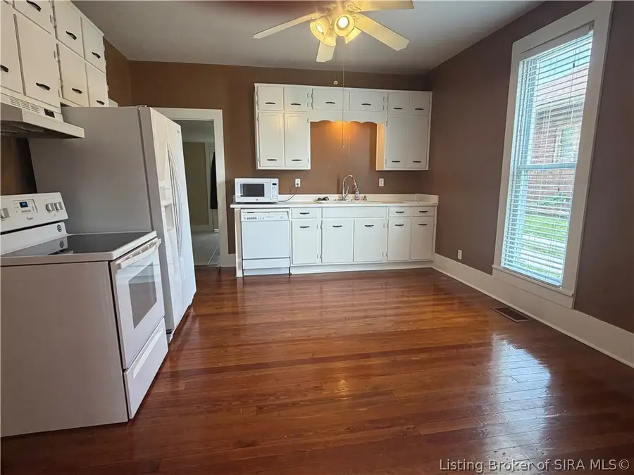 202 E Hackberry Street, Salem, IN 47167 - #2