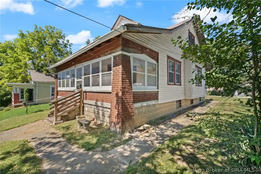 722 W 7th Street, New Albany, IN 47150 - #3