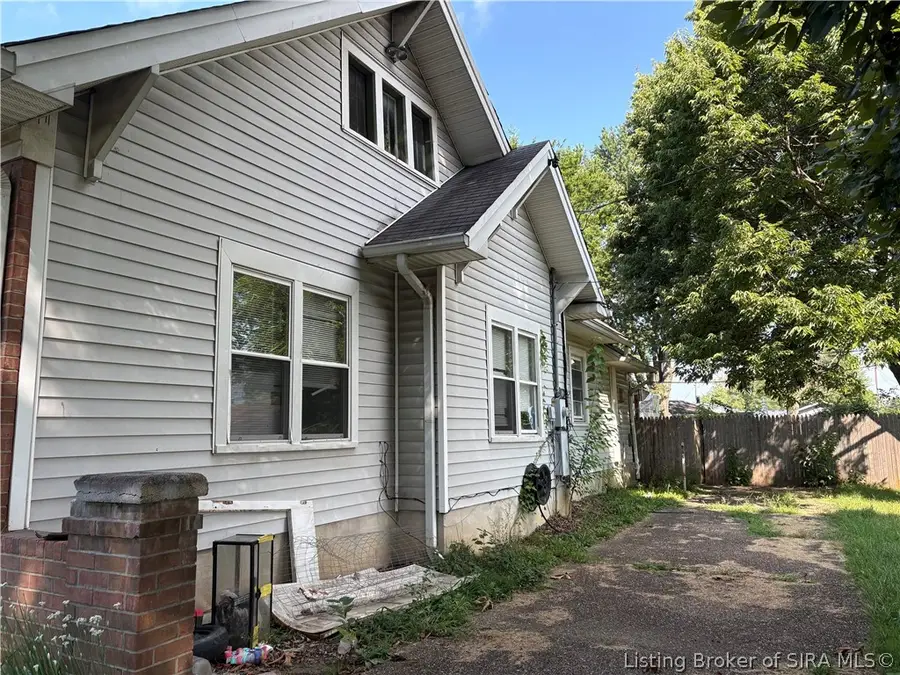 210 Altra Drive, Clarksville, IN 47129 - #2