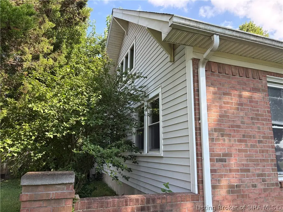 210 Altra Drive, Clarksville, IN 47129 - #3