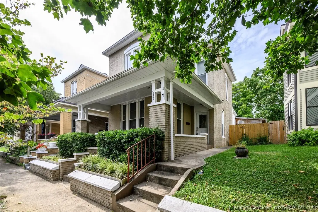 617 E Elm Street, New Albany, IN 47150 - #1