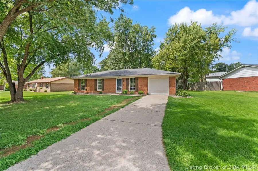 301 Glendale Drive, Charlestown, IN 47111 - #2
