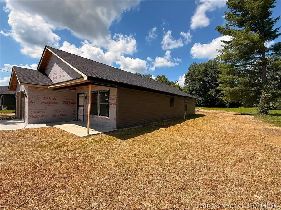 1160 S Riley Drive, Scottsburg, IN 47170 - #3