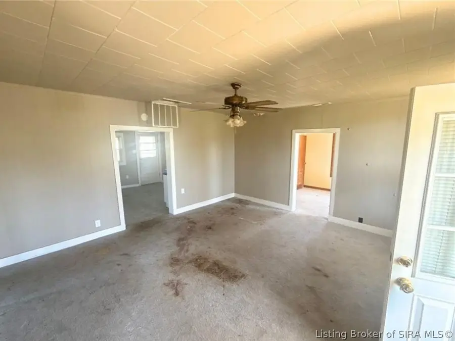 35 N Mckinley Street, Campbellsburg, IN 47108 - #3