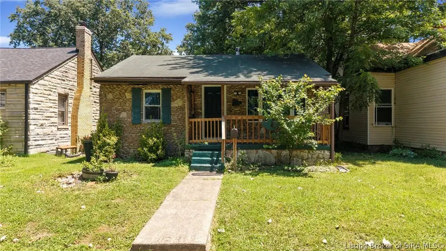 1124 Virginia Avenue S, Clarksville, IN 47129 - #2