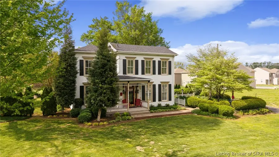 3307 Middle Road, Jeffersonville, IN 47130 - #3