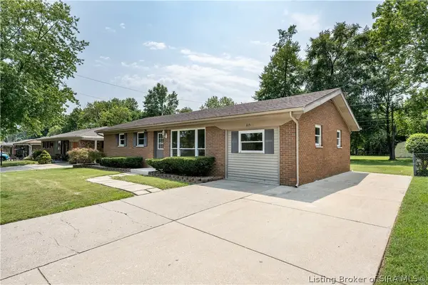 815 Alabama Avenue, Sellersburg, IN 47172
