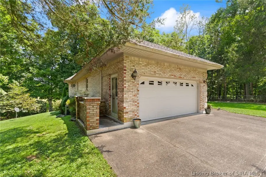 8570 Seneca Drive Ne, Georgetown, IN 47122 - #3