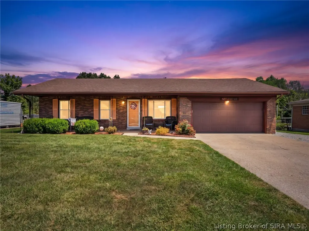 6207 Eric Drive, Floyds Knobs, IN 47119 - #1