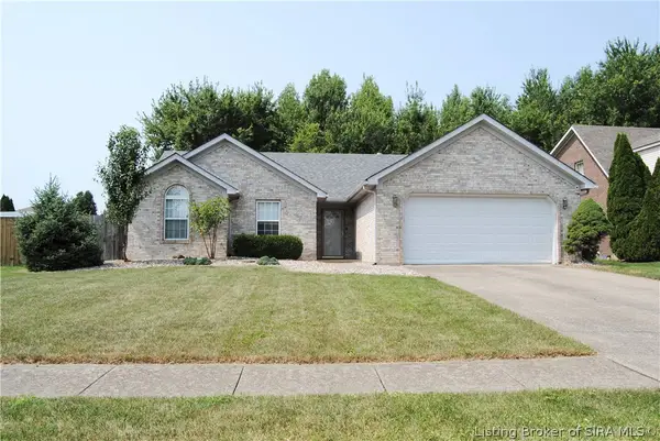 6801 Twin Springs Drive, Sellersburg, IN 47172
