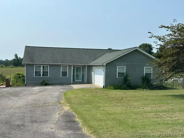 1315 Valiz Road, Mauckport, IN 47142
