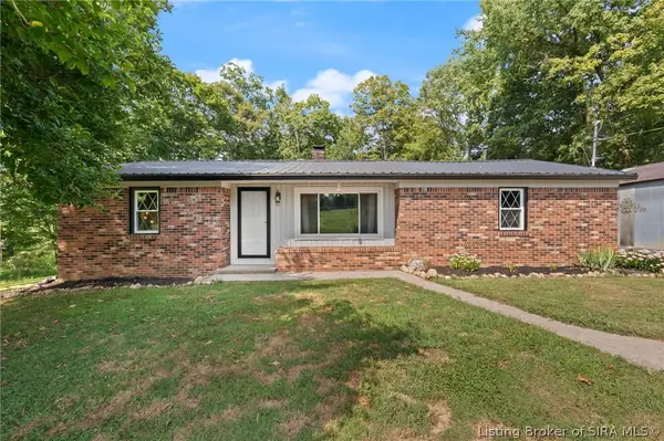 352 E Brown Road, Pekin, IN 47165