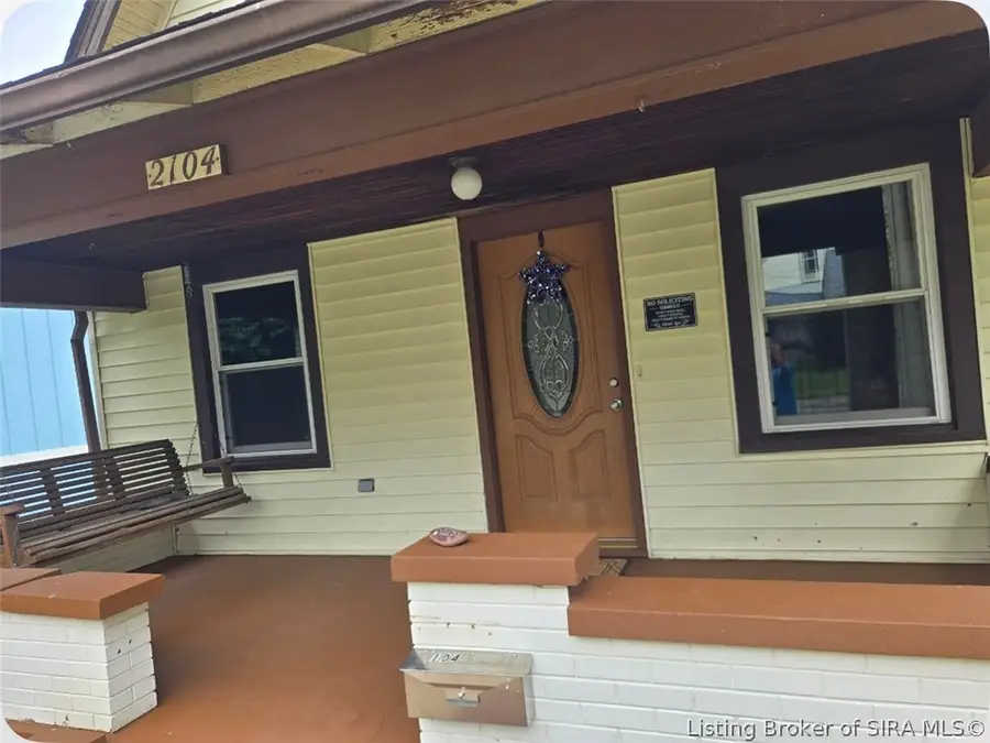 2104 Morton Avenue, New Albany, IN 47150 - #3