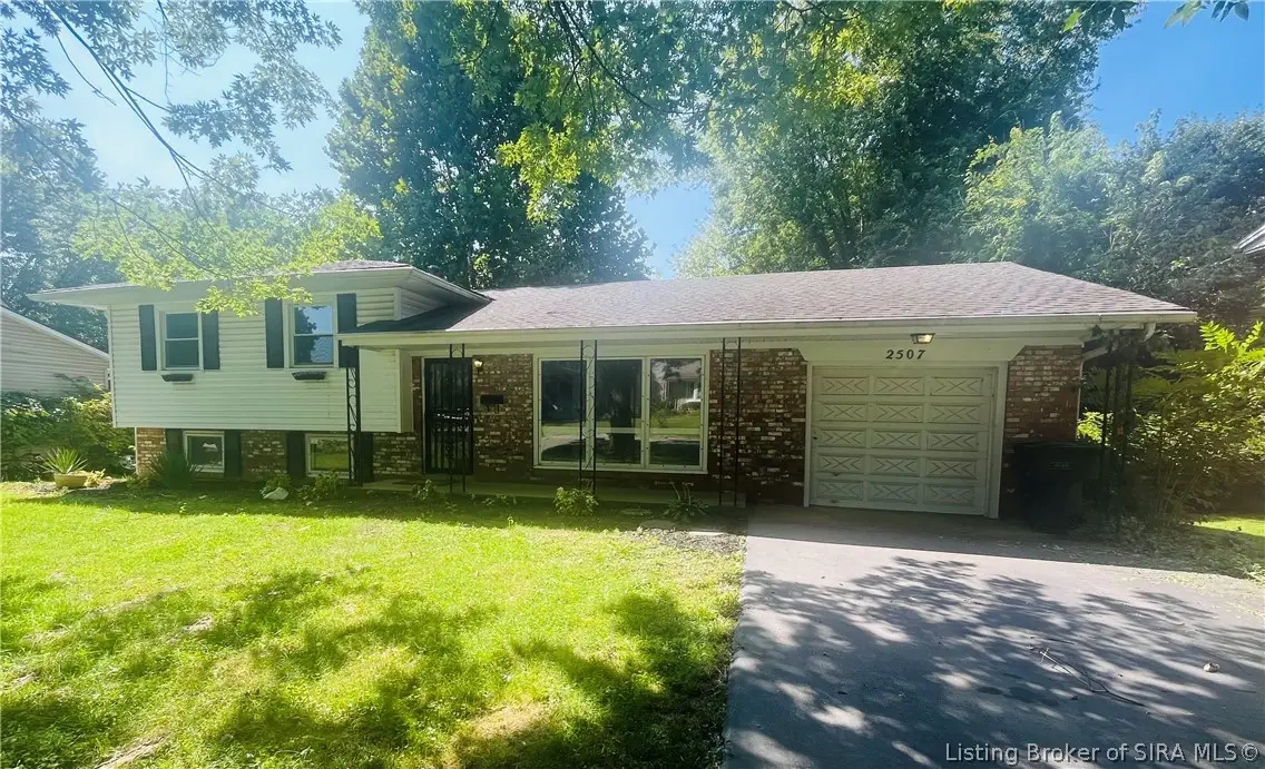 2507 Larkwood Drive, New Albany, IN 47150 - #1
