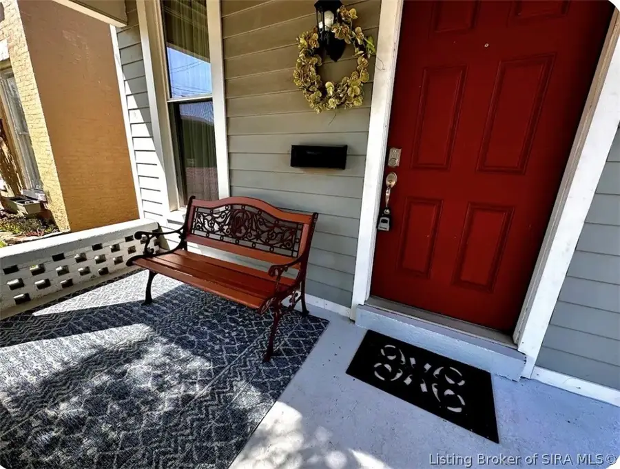 131 Pearl Street, Jeffersonville, IN 47130 - #3