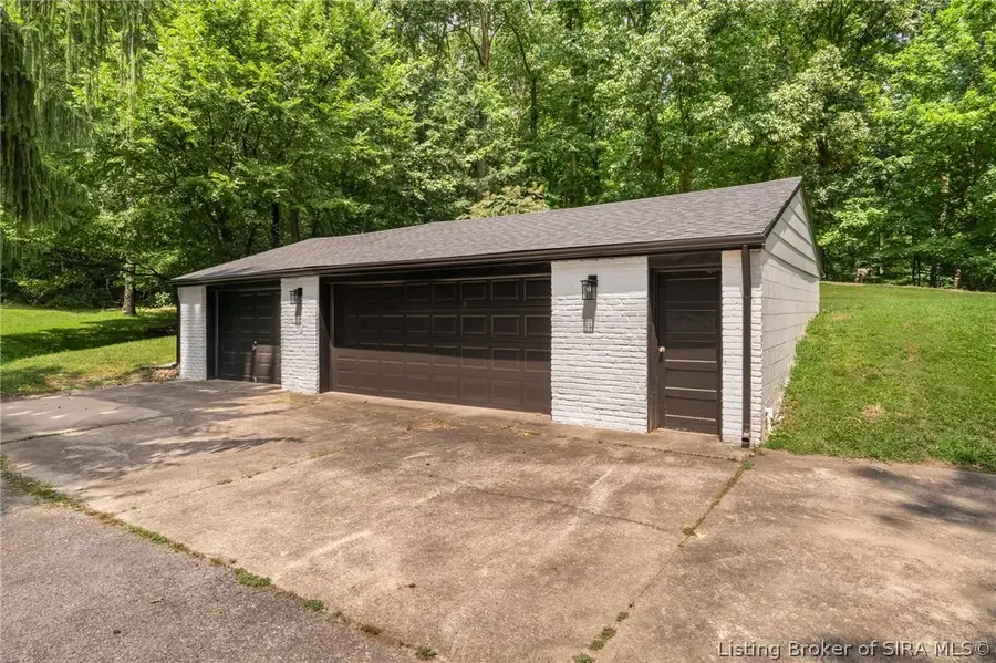 214 Cheryl Drive, New Albany, IN 47150 - #2