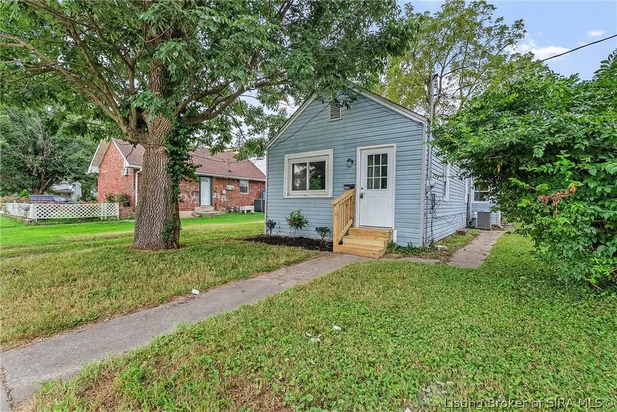 1009 W Harrison Avenue, Clarksville, IN 47129 - #3