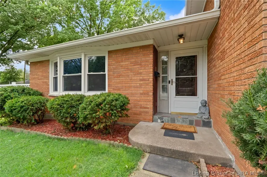 503 Gilmore Avenue, Jeffersonville, IN 47130 - #3