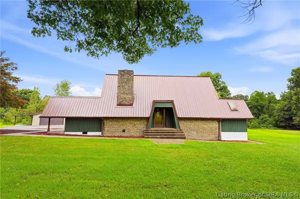 833 Clampett Lane, Memphis, IN 47143
