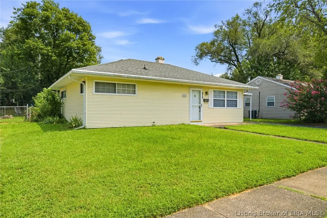 828 Sharon Drive, Jeffersonville, IN 47130 - #1