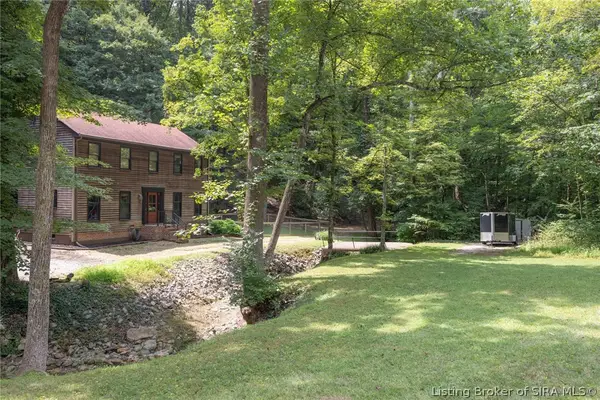 2785 Spickert Knob Road, Floyds Knobs, IN 47119