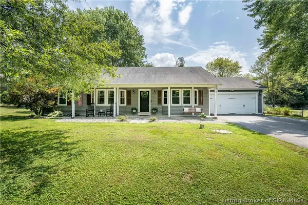 2006 Henryville Bluelick Road, Henryville, IN 47126