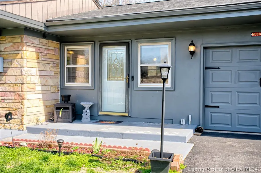 800 N Blue River Road, Pekin, IN 47165 - #3