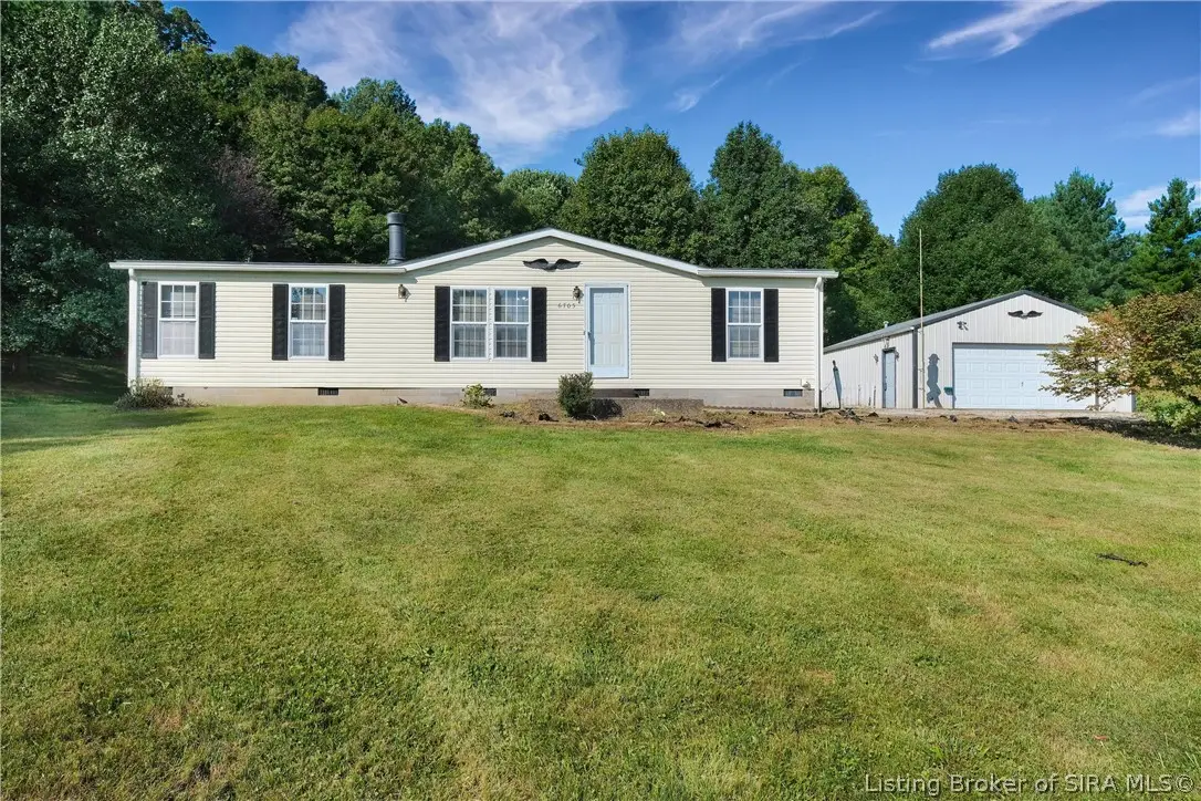 6705 Harrison Trail Ne, Georgetown, IN 47122 - #1