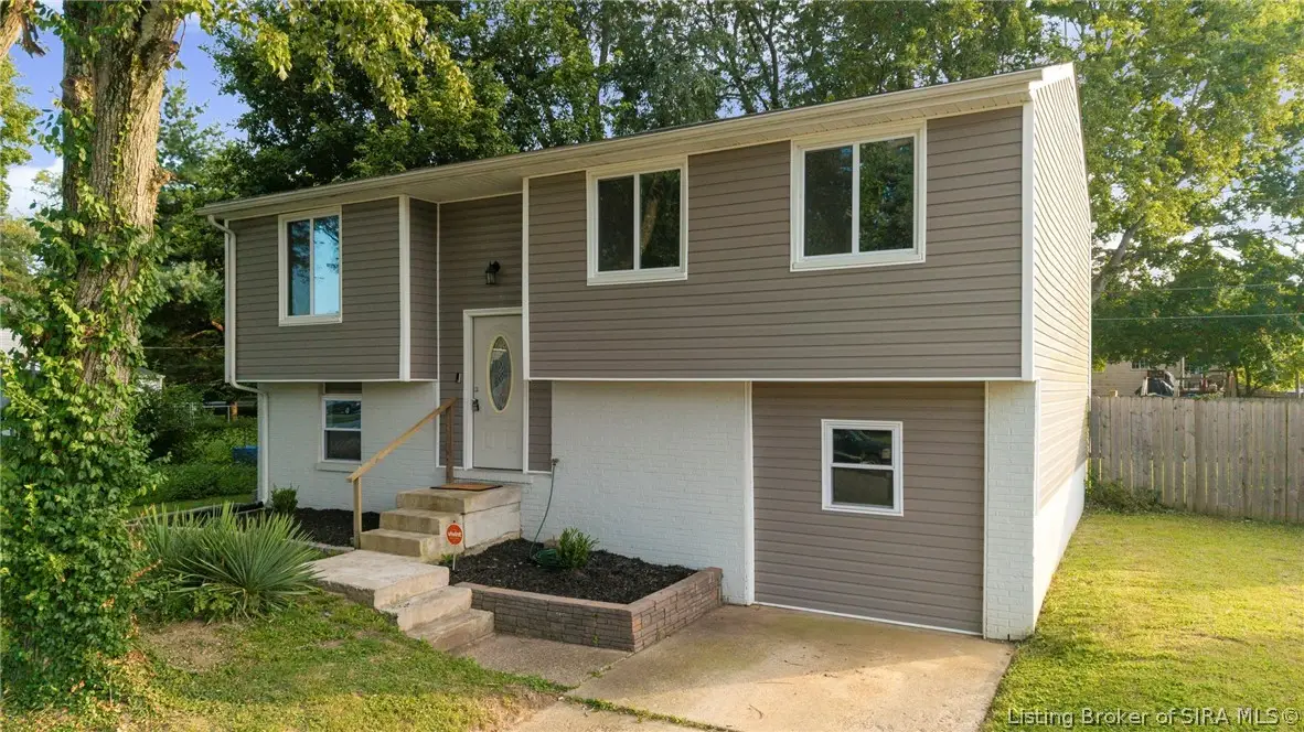 703 Saratoga Drive, Jeffersonville, IN 47130 - #1