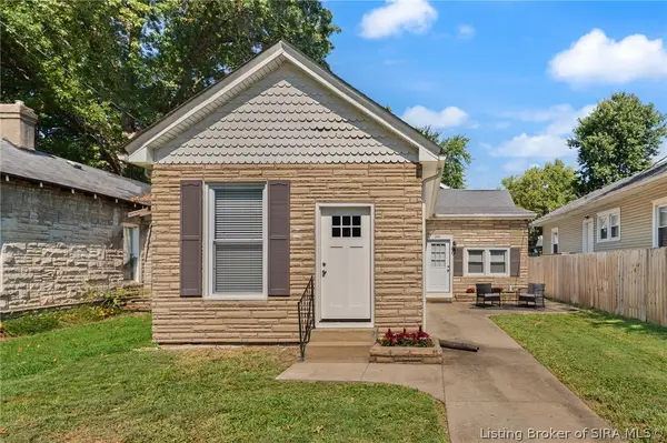 224 E Park Place, Jeffersonville, IN 47130