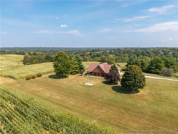 8950 S Voyles Road, Pekin, IN 47165