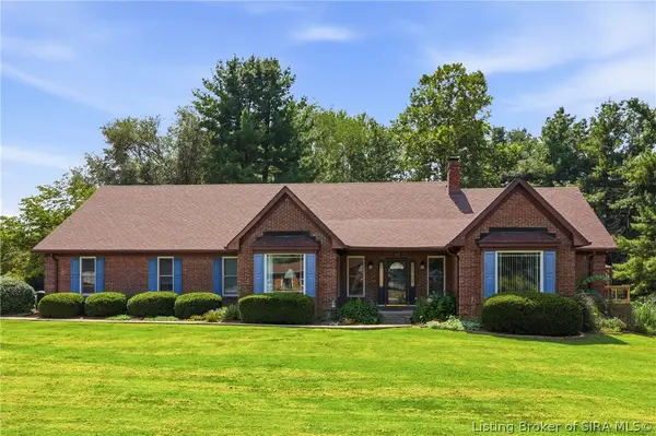 117 E Eastern Hills Boulevard, Salem, IN 47167