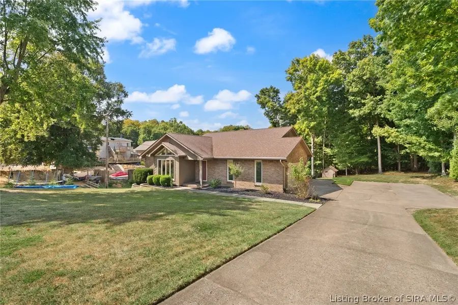 4439 Erin Drive, Floyds Knobs, IN 47119 - #2