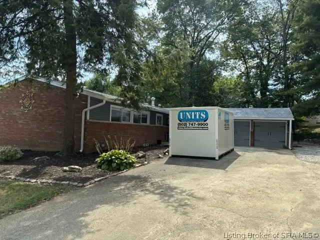 1233 Vance Avenue, New Albany, IN 47150 - #1