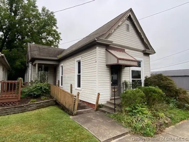 307 W Main Street, New Albany, IN 47150 - #2