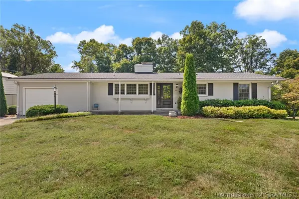 3327 Buffalo Trail, Floyds Knobs, IN 47119