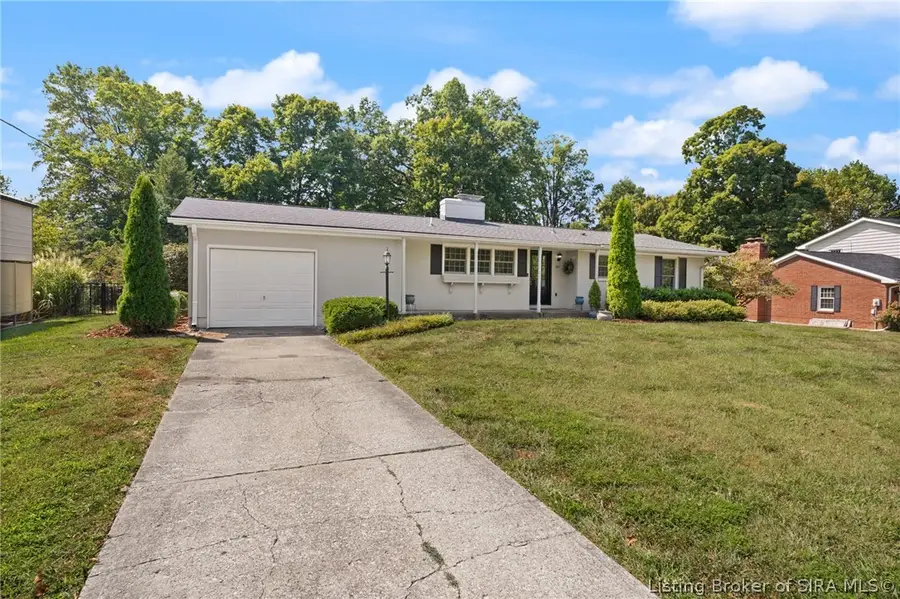 3327 Buffalo Trail, Floyds Knobs, IN 47119 - #3