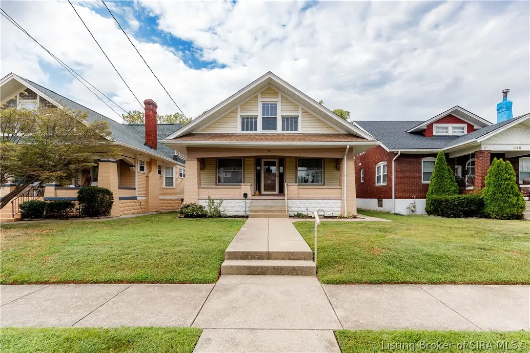 943 E 7th Street, Jeffersonville, IN 47130 - #1