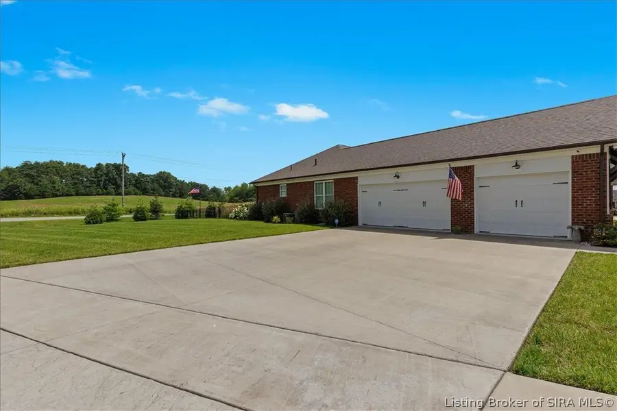 8008 Turf Way Trail, Silver Creek, IN 47111 - #2