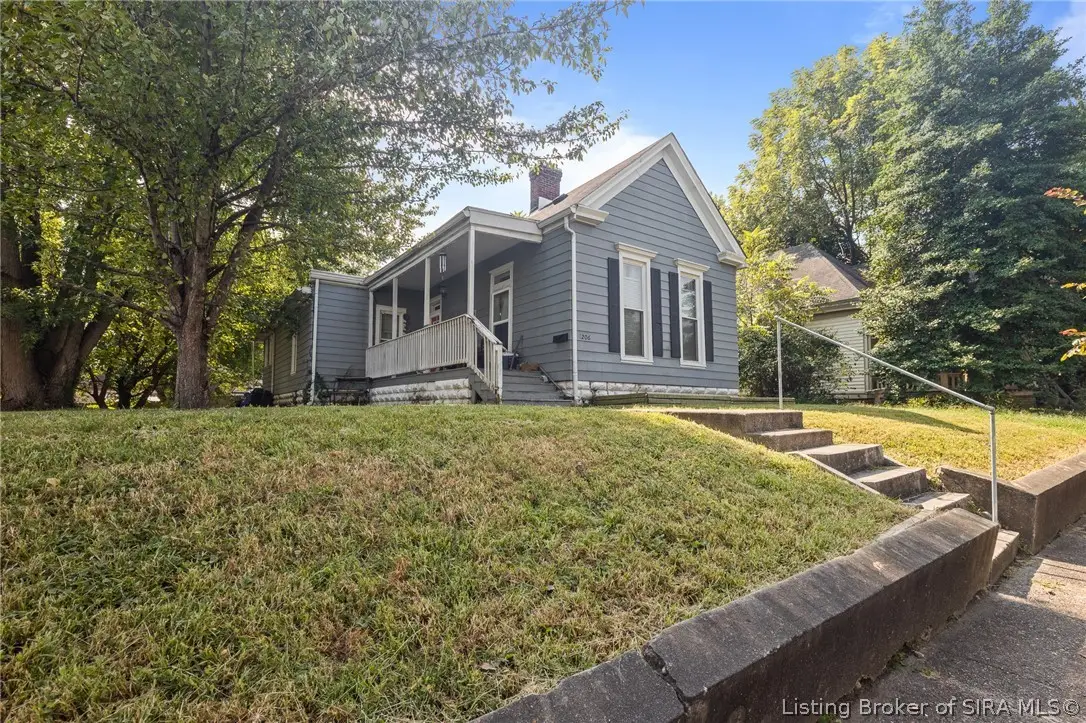 1206 Ekin Avenue, New Albany, IN 47150 - #1