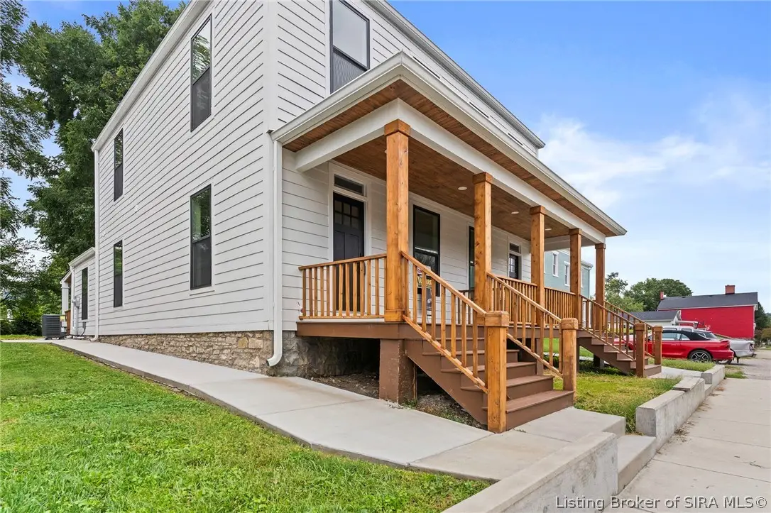 723 W Third Street, Madison, IN 47250 - #1