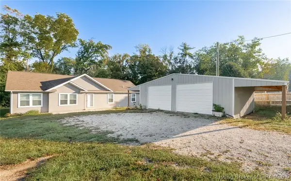 1319 W Commerce Street, Brownstown, IN 47220