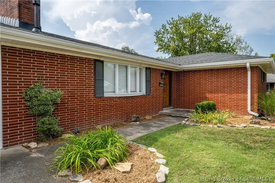 499 Allhands Avenue, Sellersburg, IN 47172 - #3