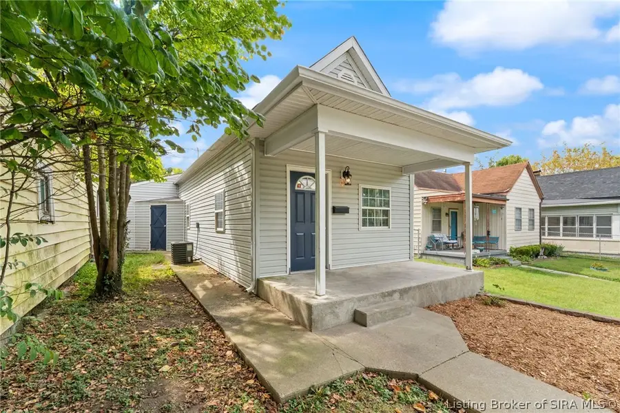 705 W 7th Street, New Albany, IN 47150 - #2