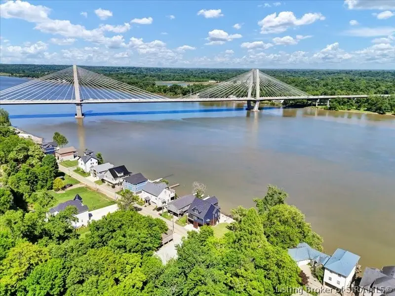4806 Upper River Road, Jeffersonville, IN 47130 - #2